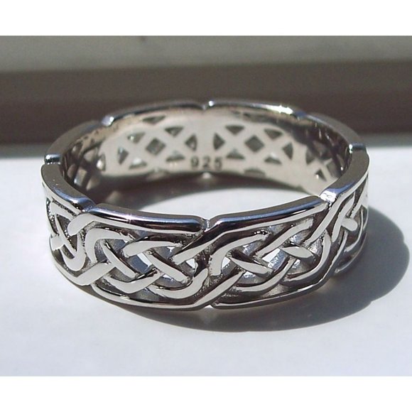 925 STERLING SILVER Celtic Irish Endless Knot Band Ring - Picture 11 of 15